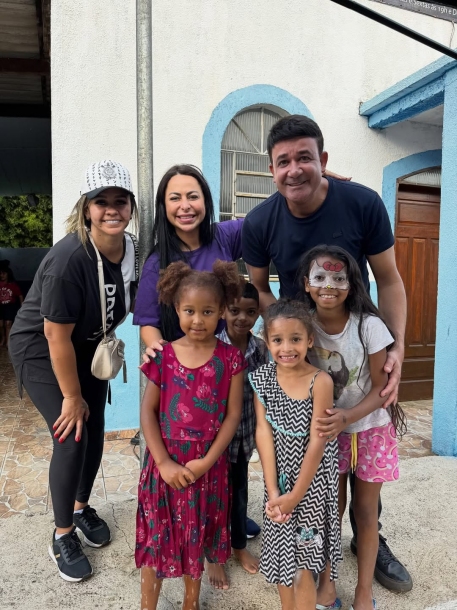 Prefeito Rodrigo Andrade participa da Festa das Crianças no bairro Bom Jardim