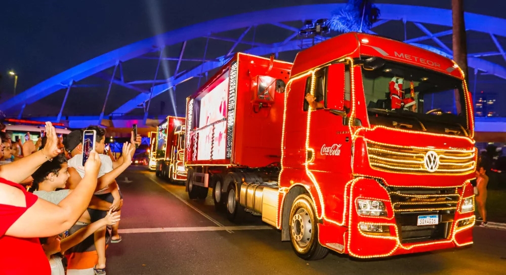 Osasco recebe Caravana de Natal da Coca-Cola neste sábado 22/11