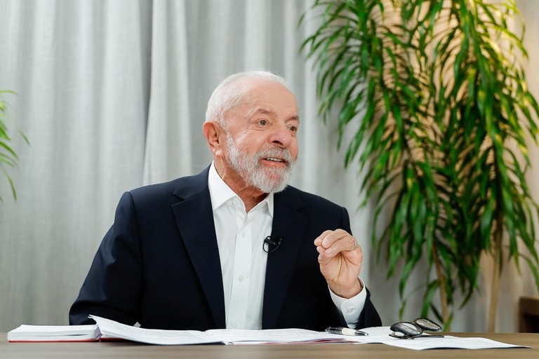 Lula reforça incentivo à indústria em evento que marca início da produção de veículos elétricos da GM no Brasil