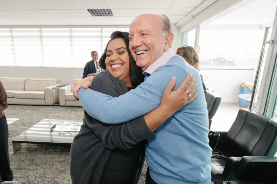 Beto Piteri amplia diálogo com comerciantes e empresários de Barueri no “Café com o Prefeito”