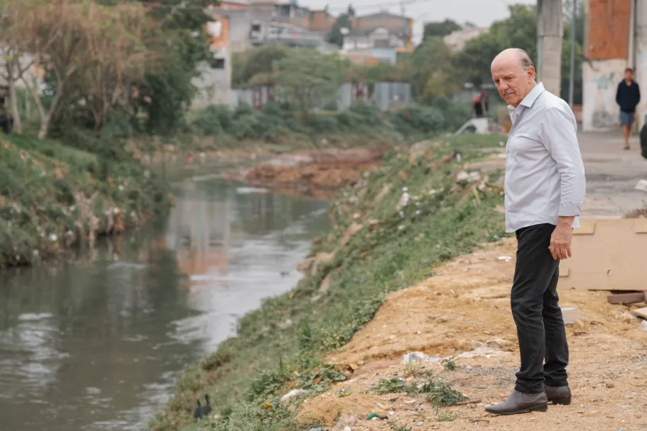 Prefeito Beto Piteri anuncia projeto para enfrentar enchentes do Rio Cotia