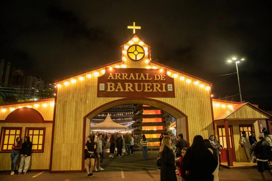 Decoração temática do Arraiá Barueri encanta visitantes e valoriza tradição junina