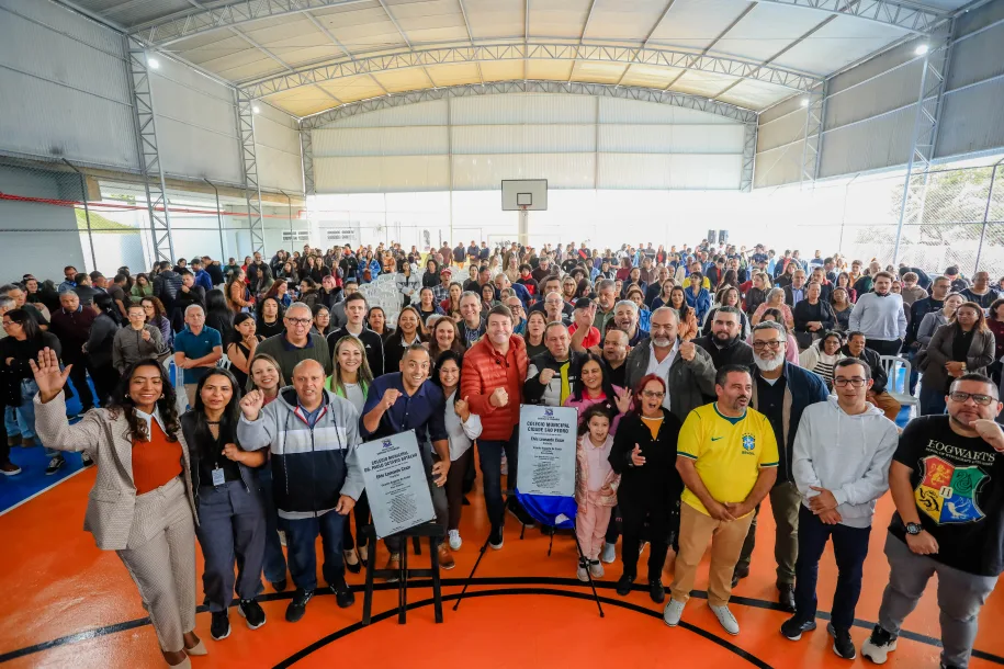 Prefeito Elvis Cezar inaugura Complexo Educacional no bairro Cidade São Pedro