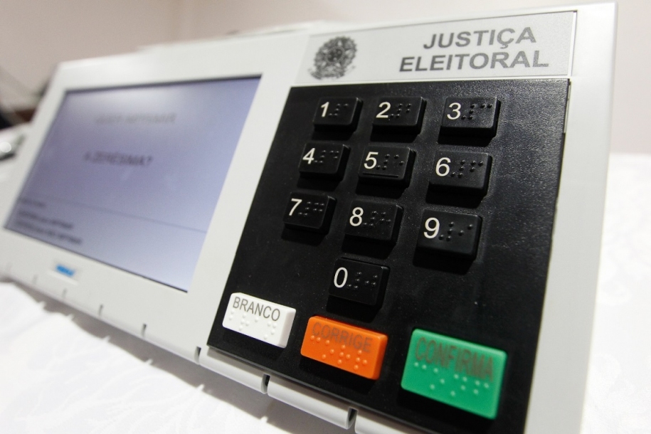 TSE aprova resoluções com novas datas para as eleições municipais