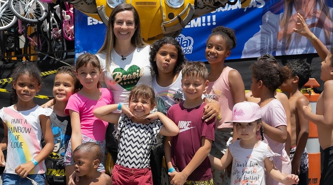 Camila Godói promove Festa das Crianças no Jardim Rosemary
