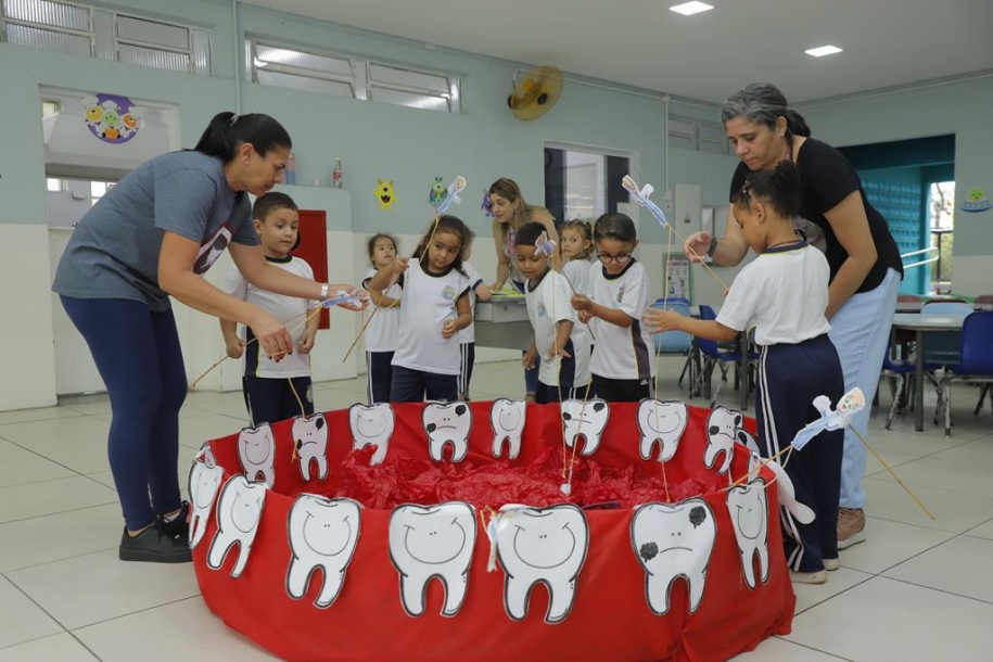 Projeto Sorrisos Saudáveis chega na Emei João Fernandes em Barueri