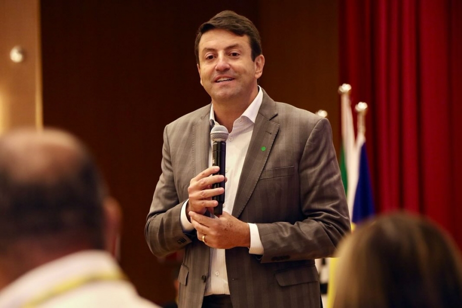 Elvis Cezar confirma avanço da licitação para gestão do Novo Hospital de Parnaíba